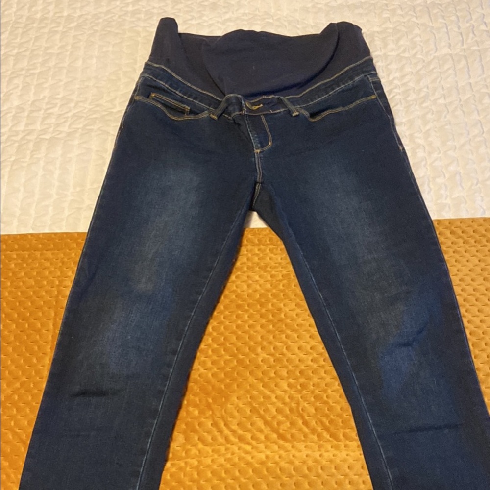 Maternity skinny jeans sz M